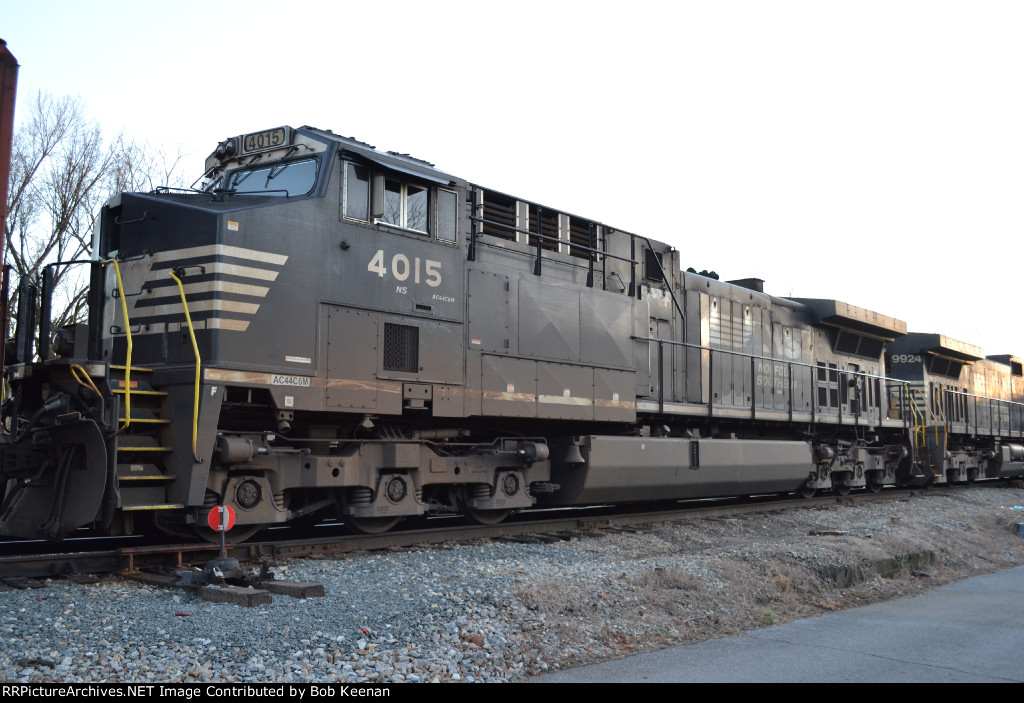 NS 4015